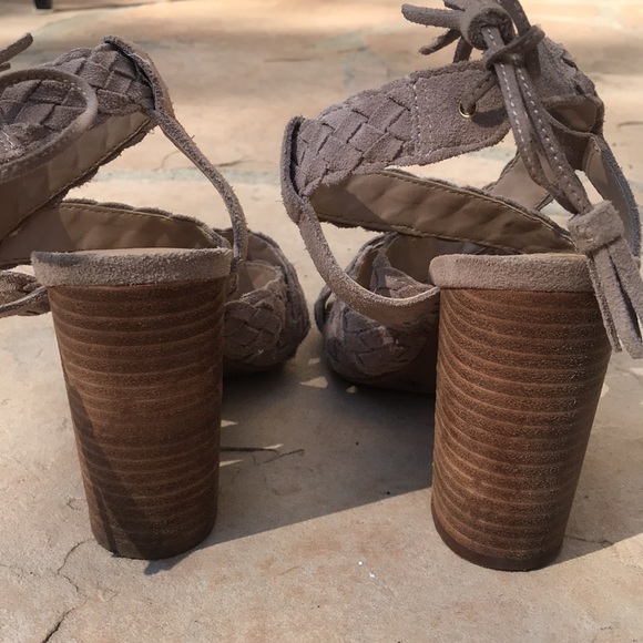 BCBG Tan Leather Heels - Picture 8 of 13